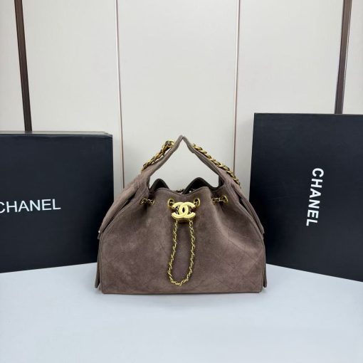Chanel Small 25 Hobo Bag Brown Suede Antique Gold Hardware - Image 2