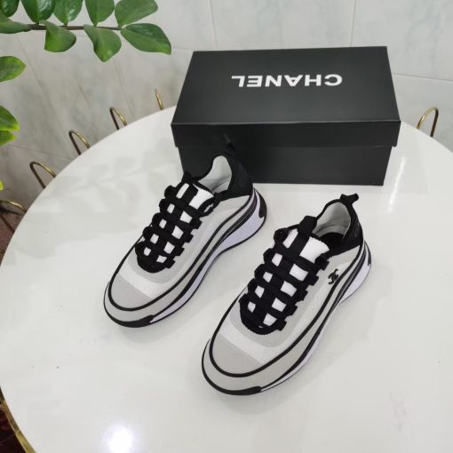 Chanel Women's Suede Sneaker White G39070 Y56144 0Q241 - Image 6