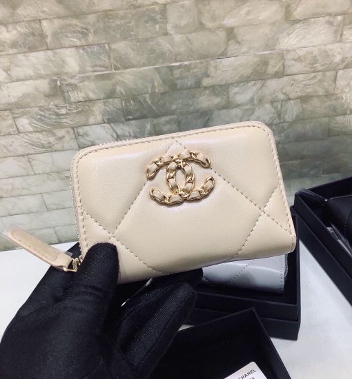 Chanel 19 Card Holder With Zipper Leather Cream Wallet - Image 2