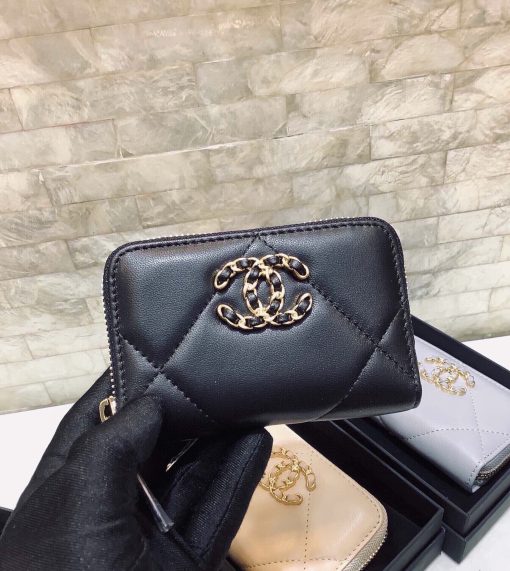 Chanel 19 Card Holder With Zipper Leather Black Wallet - Image 3