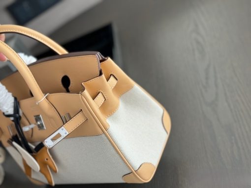 Hermès Birkin 25 Biscuit Swift and Ecru Toile Palladium Hardware - Image 5