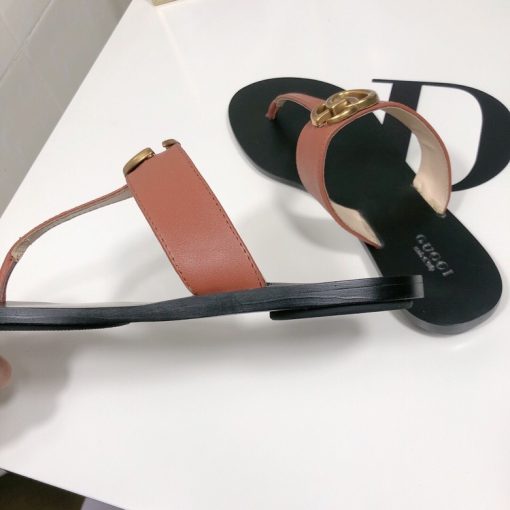 Gucci Double G Thong Leather Brown - Image 2