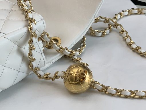 Chanel Quilted Mini Cc Rectangular Flap Bag 20Cm White - Image 4