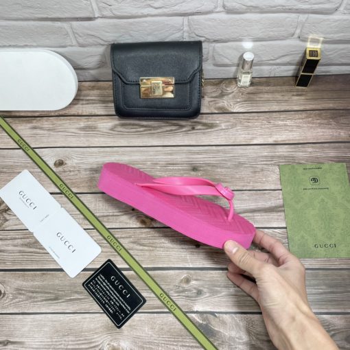 Gucci Women's Chevron Thong Pink ?655463 J8710 5609 - Image 5