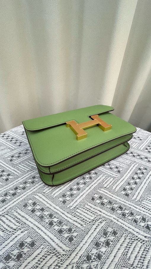 Hermès Constance 18 Vert Criquet Epsom Gold Hardware - Image 5