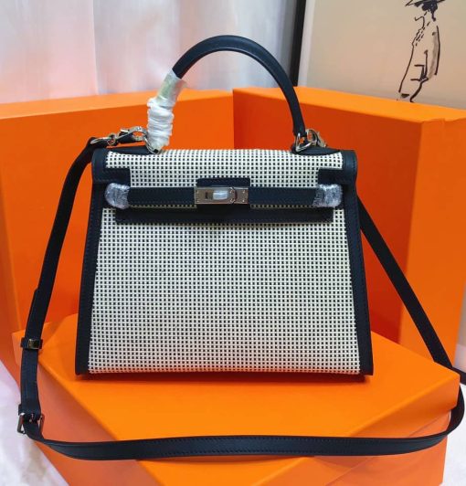 Hermès Kelly 25 Quadrille Canvas And Noir Swift Palladium Hardware - Image 3