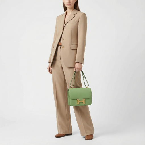 Hermès Constance 18 Vert Criquet Epsom Gold Hardware - Image 2
