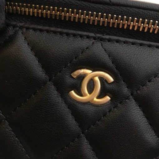 Chanel Pearl Crush Vanity Case With Chain In Black 17Cm - Image 7
