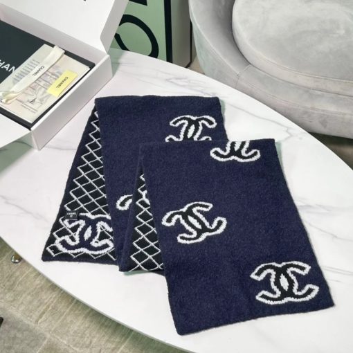Chanel Cashmere Blend Scarf - Image 4