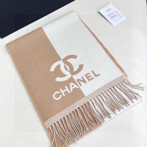 Chanel Bicolor wool And Cashmere Blend Scarf - Image 4