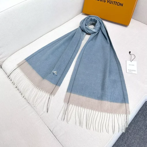 Louis Vuitton Scarf Functional - Image 2
