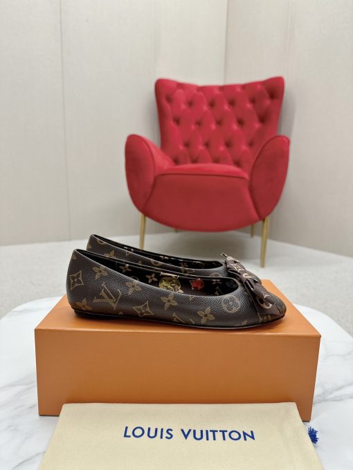 Gucci Women?S Chevron Thong Black ???655463 J8710 1000 - Image 3