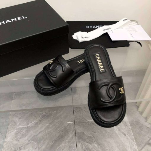 Chanel Black Slide Cc Logo - Image 3