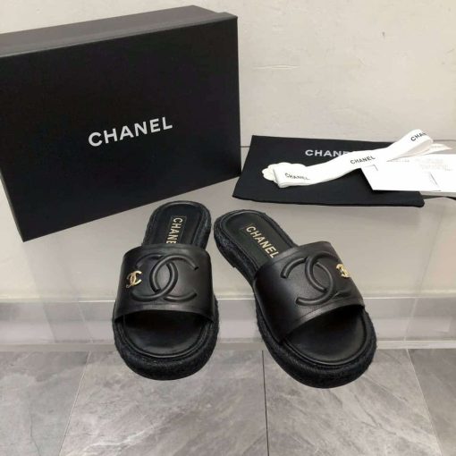 Chanel Black Slide Cc Logo - Image 4