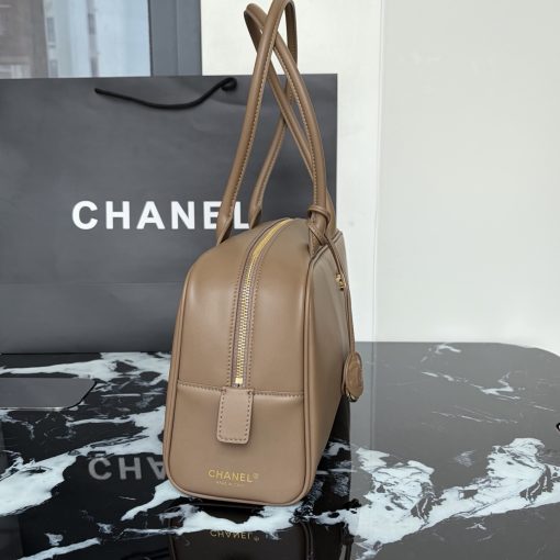 Chanel Large "Perfect Bowling" Bag Dark Khaki Calfskin Gold Hardware - Image 6