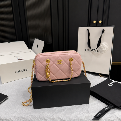 Chanel Wallet On Chain (WOC) Quilted Rosy Caviar Shoulder Bag - Image 2