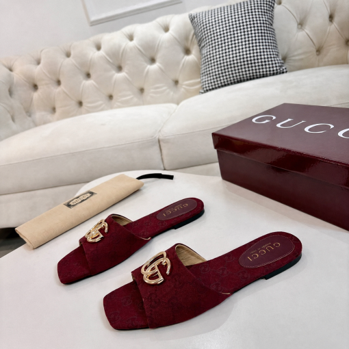 Gucci Classic Monogram Canvas Single-Strap Slide Sandals in Burgundy - Image 3