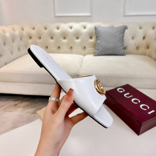 Gucci Double G Slide Sandals In White Nappa Leather - Image 3