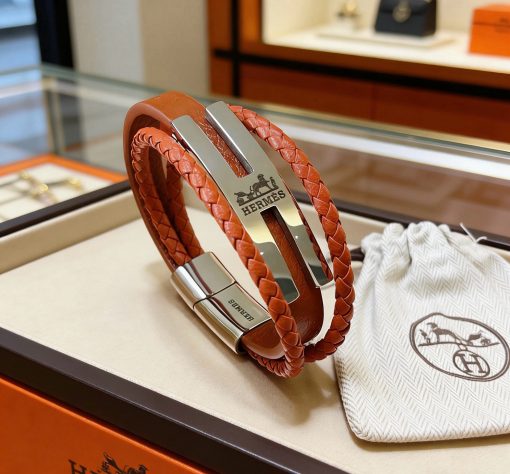 Hermès Tournis Tresse Bracelet In Gold Swift Leather - Image 5
