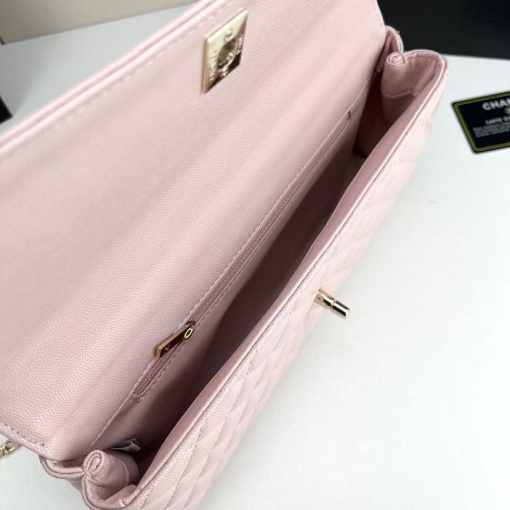 Chanel Caviar Quilted Maxi East West Coco Handle Flap Pink - Image 5