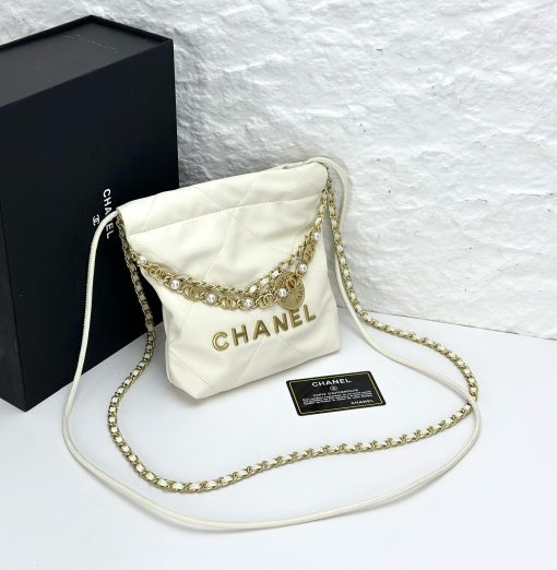 Chanel Hobo Women's Shoulder Bag White 22 Small - Image 7