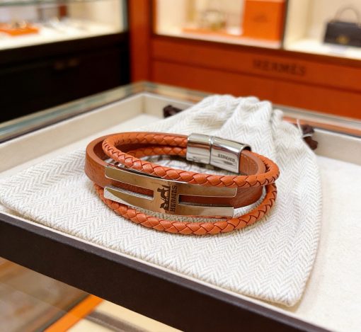 Hermès Tournis Tresse Bracelet In Gold Swift Leather - Image 6