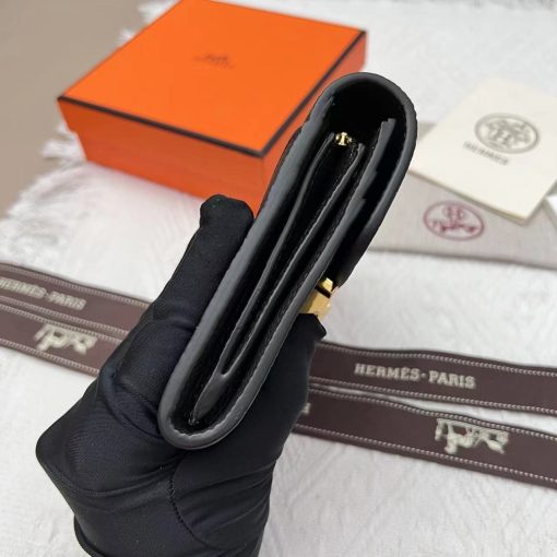 Hermès Constance Short Wallet Black Epsom Gold Hardware - Image 7