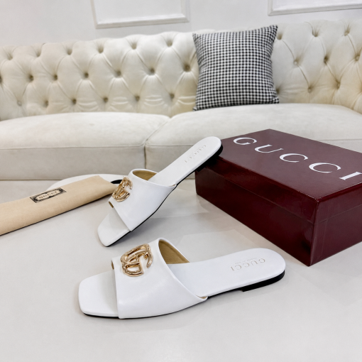 Gucci Double G Slide Sandals In White Nappa Leather - Image 6