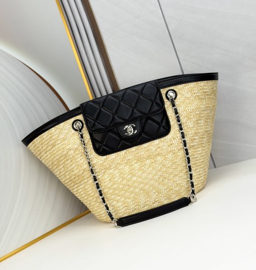 Chanel Large Shopping Tote Bag Beige Raffia and Black Lambskin Light Gold Hardware - Image 6