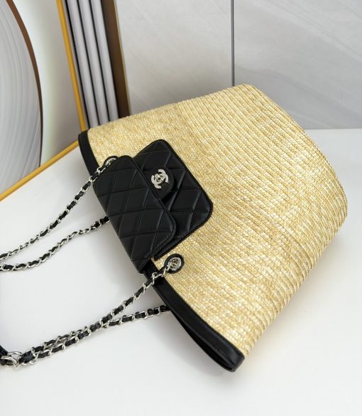 Chanel Large Shopping Tote Bag Beige Raffia and Black Lambskin Light Gold Hardware - Image 7