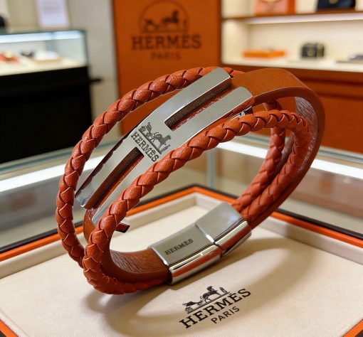 Hermès Tournis Tresse Bracelet In Gold Swift Leather - Image 8
