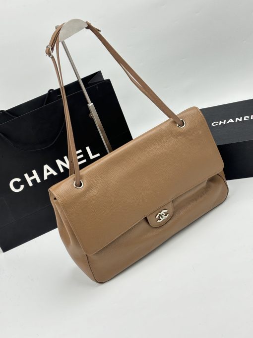 Chanel Maxi "Souplissimo" Large Flap Bag Light Brown Caviar Silver Hardware - Image 7