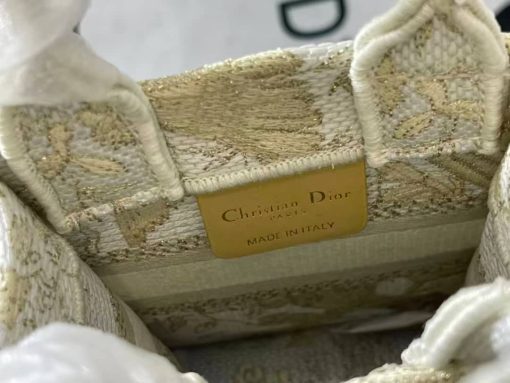 Dior White Mini Jardin D'Hiver Vertical Book Tote - Image 9