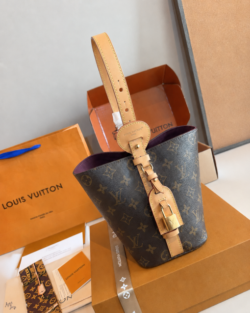 Louis Vuitton All In BB Monogram Canvas Bag - Image 5