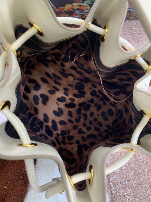 Dolce & Gabbana Beatrice Maiolica Print Bucket Bag - Image 10