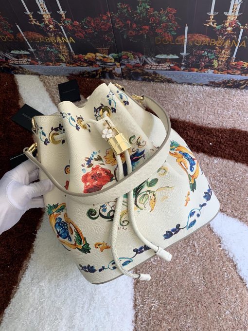 Dolce & Gabbana Beatrice Maiolica Print Bucket Bag - Image 3