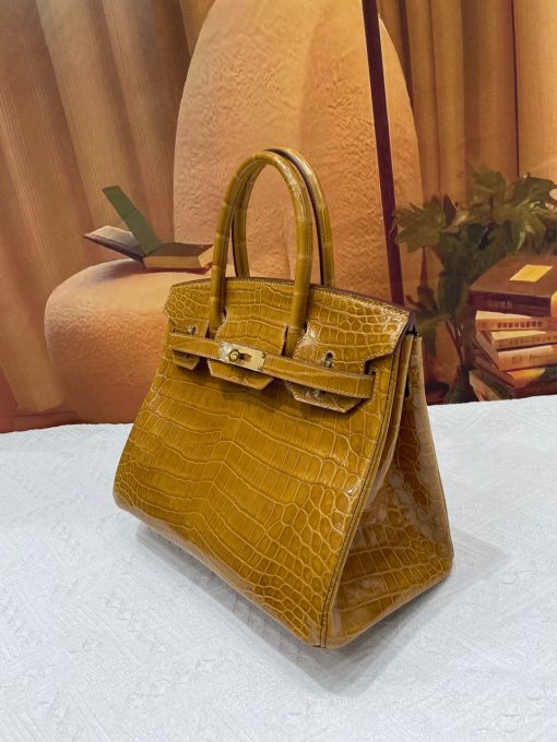 Hermès Birkin 30 Shiny Porosus Crocodile In Caramel With Gold Hardware - Image 4