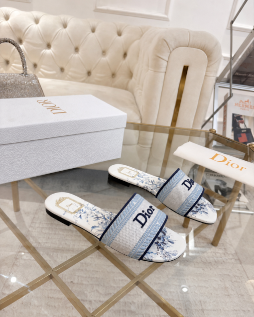 Dior Dway Slide Embroidered Canvas Blue and White Floral Motif - Image 4