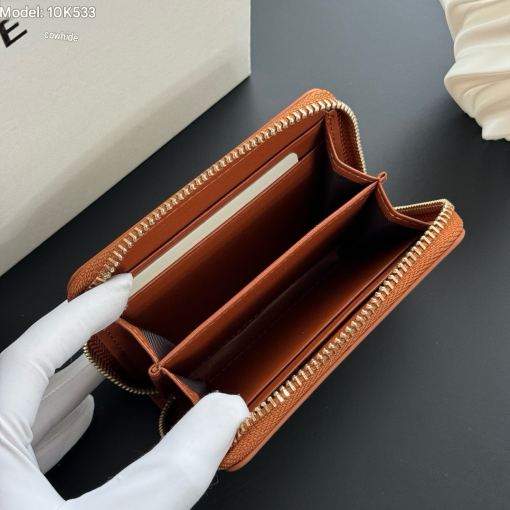 CELINE Cuir Triomphe Compact Zipped Wallet - Image 6