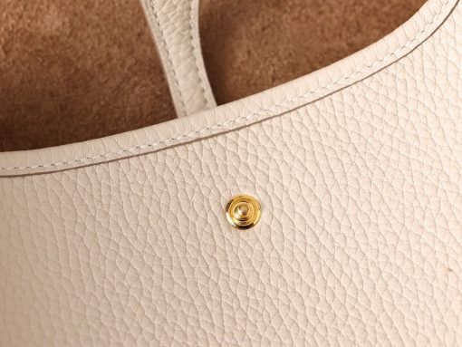 Hermès Evelyne 23 III Taurillon Clemence Craie Gold Hardware - Image 6