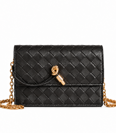Bottega Veneta Andiamo Pouch on Chain Black