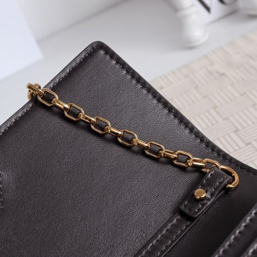 Bottega Veneta Andiamo Pouch on Chain Black - Image 9