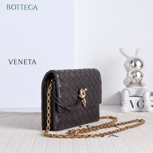 Bottega Veneta Andiamo Pouch on Chain Black - Image 3