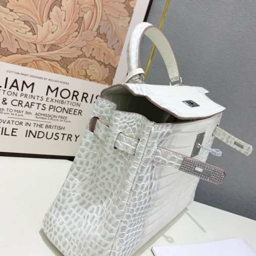Hermes Kelly 28 Matte Niloticus Crocodile Himalaya Retourne - Image 5